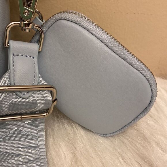 NWT Steve Madden (BBABI) Satchel Crossbody Bag w/Air Pod Case- *Limited Edition* - Picture 14 of 15